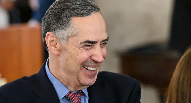 Barroso atribui crise do STF com Legislativo à eleição de bancada bolsonarista