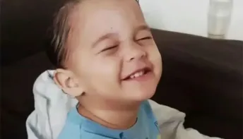 Bebê de 1 ano morre engasgado enquanto dormia em creche no ES