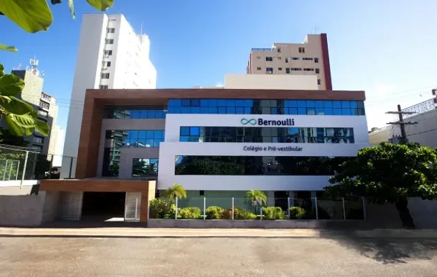 Bernoulli faz história no vestibular da Bahiana de Medicina 2026.1 e conquista mais da metade das vagas