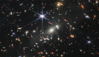 Biden divulga primeira imagem colorida do telescópio James Webb