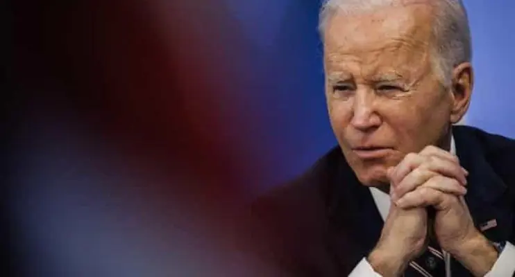 Biden recebe pedido para se posicionar por eleições livres no Brasil