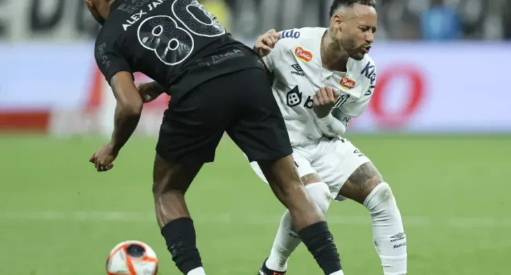 Bola da Penalty vira alvo de críticas de Neymar após derrota do Santos para o Corinthians