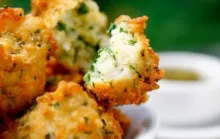 Bolinho de arroz simples: aprenda a fazer com receita fácil