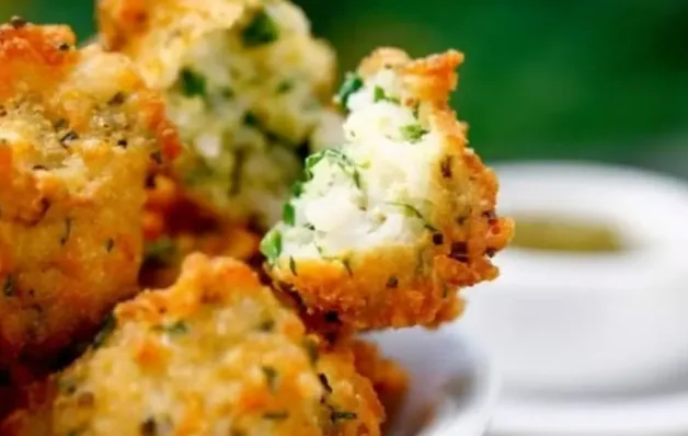 Bolinho de arroz simples: aprenda a fazer com receita fácil