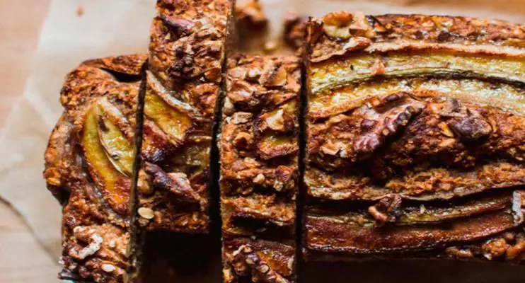  Bolo de Banana com Granola: aprenda em poucos passos!