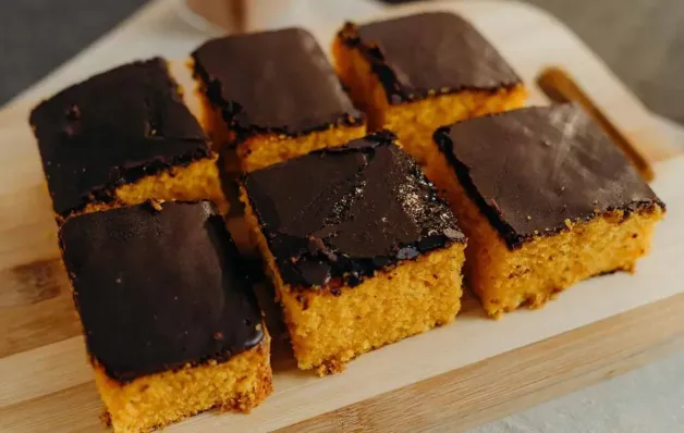 Bolo de cenoura de liquidificador