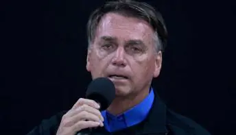 Bolsonaro chama de 'mentira' visão do Brasil como destruidor de florestas
