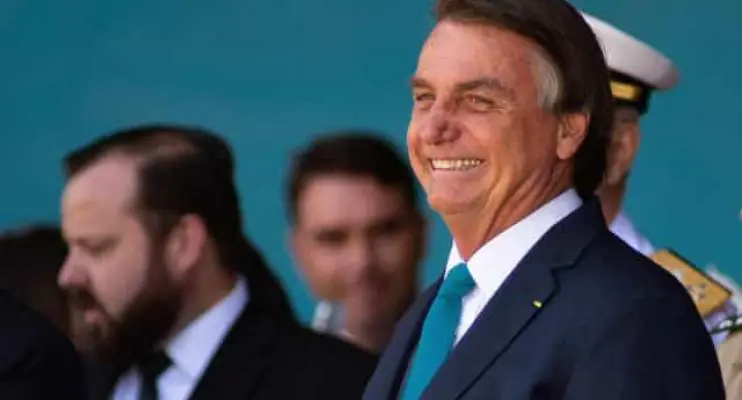 Bolsonaro desafia STF após decisão que manteve cassação de seu aliado