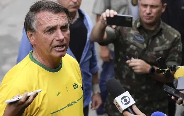 Bolsonaro diz que pode descartar aumento de ministros do STF