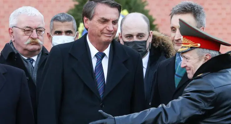 Bolsonaro dobra número de viagens em 2022