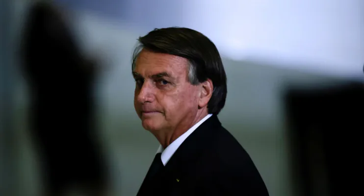 Bolsonaro está agoniado; o presidente derrotado já não tem poder algum e suas opiniões são irrelevantes