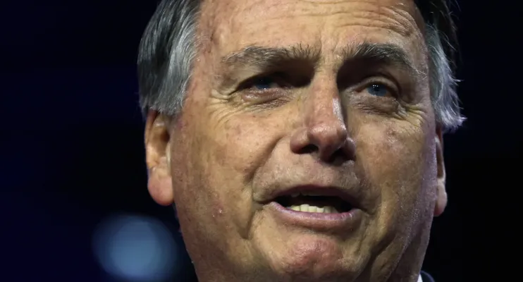 Bolsonaro mantém silêncio sobre esquema de joias, não fala nada sobre a Operação Lucas 12:2