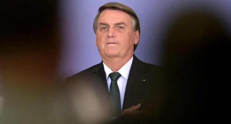Bolsonaro mexe no 'orçamento secreto' e tira verba da ciência e cultura