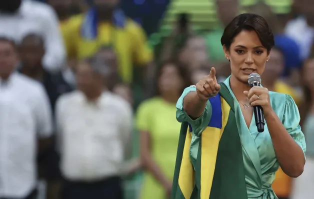 Bolsonaro não quer Michelle como candidada à Presidência