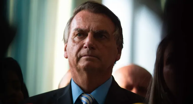 Bolsonaro transferiu R$ 800 mil aos EUA, onde aguardaria tentativa de golpe, aponta PF