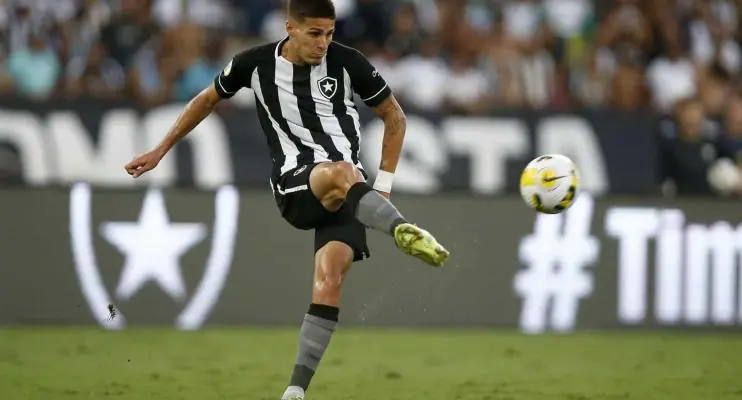 Botafogo só empata com Juventude em casa e sai de campo vaiado