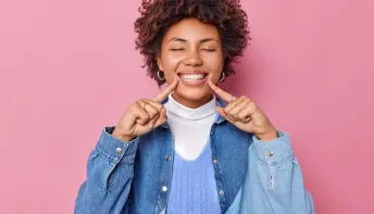 Branqueamento Dental: Mitos, verdades e cuidados necessários
