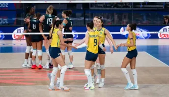 Brasil perde quinta final da Liga das Nações de Vôlei feminino e prolonga jejum