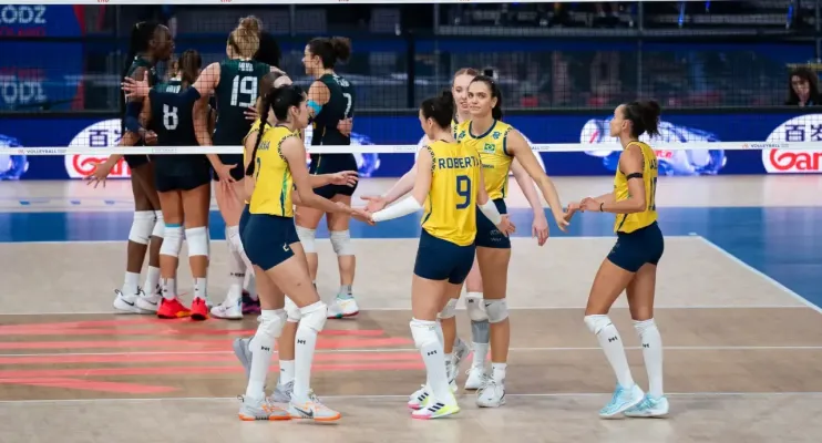 Brasil perde quinta final da Liga das Nações de Vôlei feminino e prolonga jejum