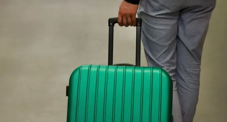 Brasileiros deportados dos EUA chegam a Fortaleza antes de seguirem para Minas Gerais