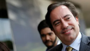 Caixa processa Pedro Guimarães por forçar funcionário a comer pimenta e chamá-lo de 'bambi'