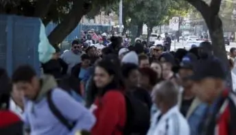 Caixa suspende novos empréstimos até o dia 14, após liberar R$ 5,5 bilhões