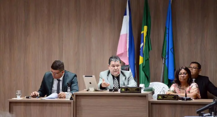 Câmara aprova auxílio-alimentação de R$ 500 para os servidores municipais