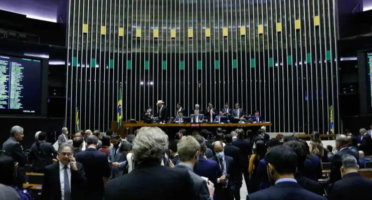 Câmara aprova criação de loterias para saúde e turismo, que poderão ser concedidas a empresas