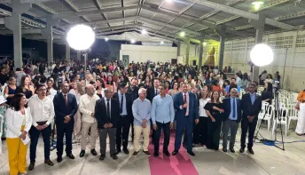 Câmara de Jaguaré realiza Sessão Solene e homenageia 393 professores com medalha e reconhecimento histórico