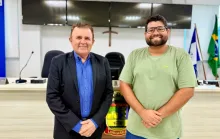 Câmara de Linhares inicia revisão do Regimento Interno com coordenação de Tarcísio Silva