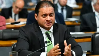 Câmara e CCJ do Senado aprovam redução do prazo de inelegibilidade para políticos