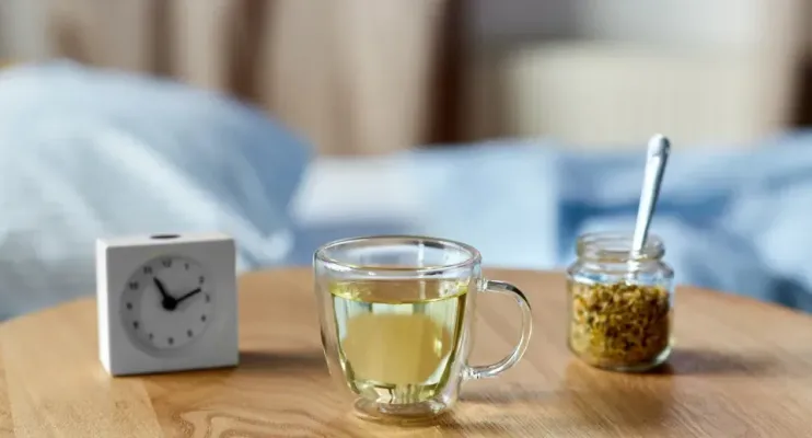 Camomila ajuda a dormir melhor e oferece benefícios que você nem imagina