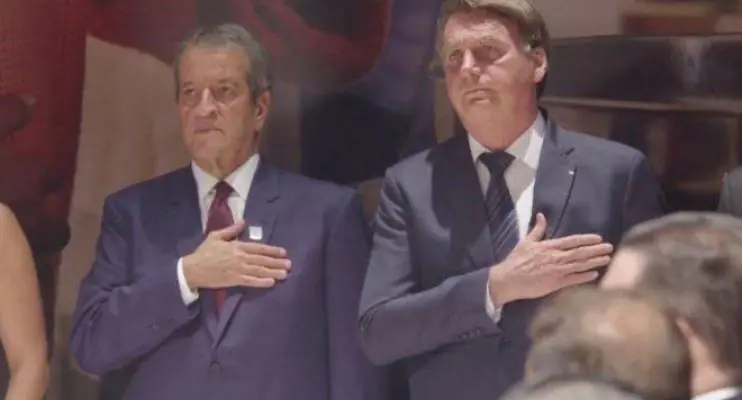 Campanha de Bolsonaro será 'cara', diz Valdemar Costa Neto: R$ 17 mil só por hora de combustível de avião