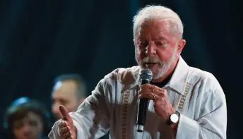 Campanha de Lula vai ao TSE contra posts que o ligam a 'invasão de igrejas' e PCC