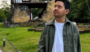 Cantor Ronnie Calil apresenta o “Evangeliza Show” no Teatro do Sesi