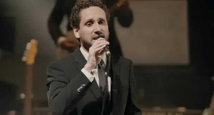 Cantores gospel criticam Bolsonaro e 'falso pânico moral' de igrejas no rap 'Messias'