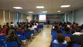 CAPS realiza palestra sobre a prevenção do uso de álcool e drogas para alunos do CEEFMTI Manoel Duarte da Cunha em Pedro Canário