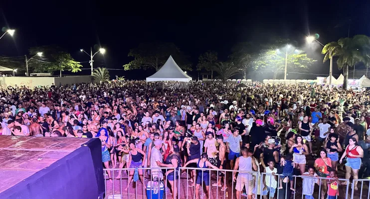 Carnaval Aracruz 2025 chega ao fim com público recorde e festa memorável
