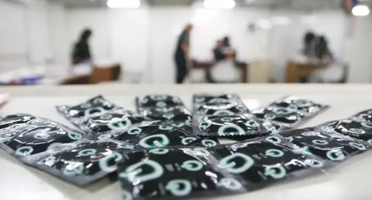 Carnaval da Bahia terá testagem de ISTs e distribuição de 1 milhão de preservativos