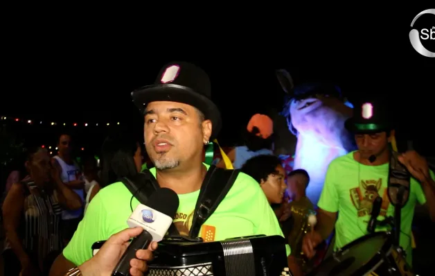 Carnaval da Família: Turistas e moradores comemoram na Vila de Itaúnas