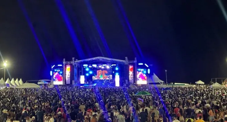 Carnaval de Mucuri encerra com recorde de público e clima familiar