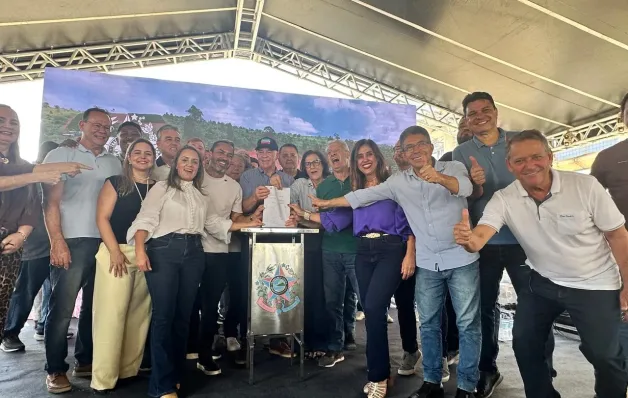 Casagrande cumpre agenda em Águia Branca e São Domingos e celebra conquistas do governo