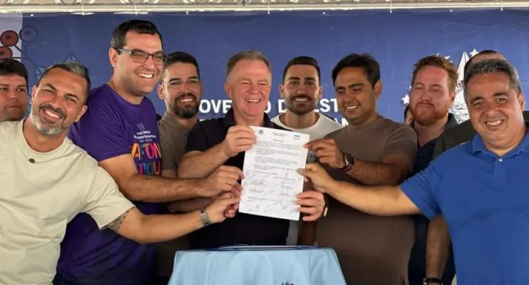 Casagrande inaugura escola e anuncia novos projetos em Mimoso do Sul