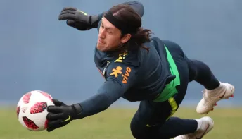 Cássio elogia estrutura do Cruzeiro e diz que chega para brigar por títulos: 'Libertadores'