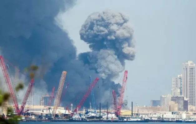 China pede cessar-fogo após ataques dos EUA e Israel ao Irã