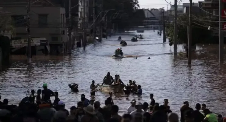 Chuva deixa 95 mortos e 131 desaparecidos no RS, afirma governador