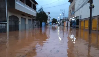 Chuvas deixam 10 mortos e 1 desaparecido no interior de Minas Gerais