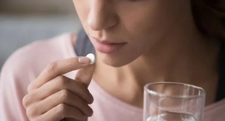 Cimed recolhe produto para ressaca com embalagem similar à do Engov