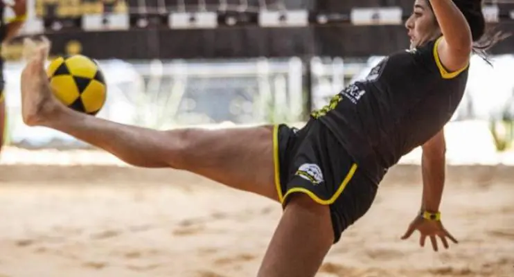 Circuito Elas Por Elas de futevôlei aterrissa na Arena neste fim de semana