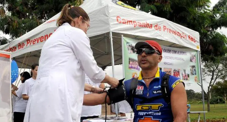Colesterol alto é fator de risco para doenças cardiovasculares